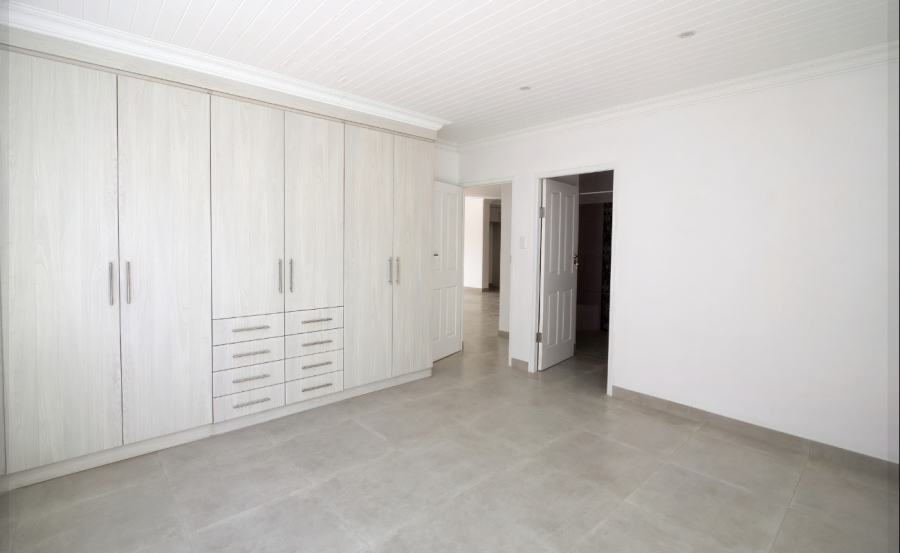 3 Bedroom Property for Sale in Stilbaai Wes Western Cape